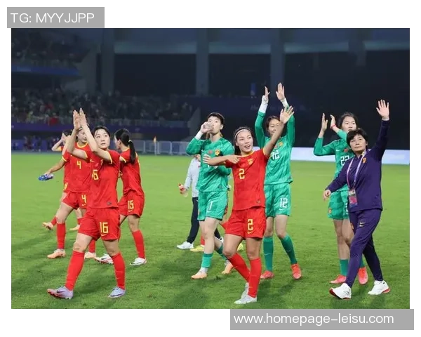 中国与泰国足球对决精彩集锦回顾62比赛亮点一网打尽 中国与泰国足球对决精彩集锦回顾62比赛亮点一网打尽